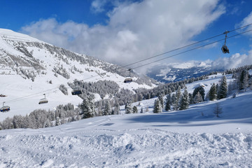 Fototapeta na wymiar Ski resort in Austria