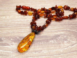 jewelry beads with amber semigem bright crystals luxury fashion