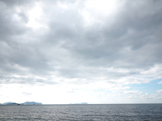 雲と海