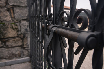 Cerrojo de verja, detalle