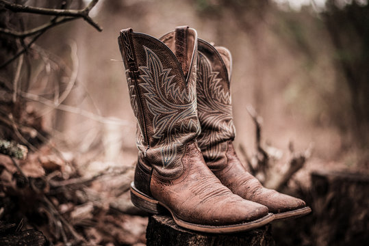 Old Boots" Images – Browse 1,171 Stock Photos, Vectors, and Video | Adobe  Stock