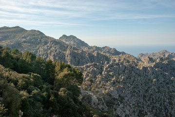 Berge der Sierra Tramuntana auf der spanischen Baleareninsel Mallorca