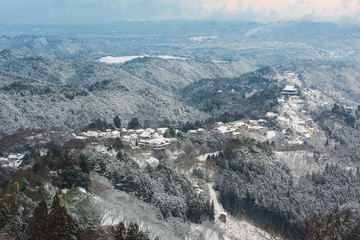 吉野山の雪景色