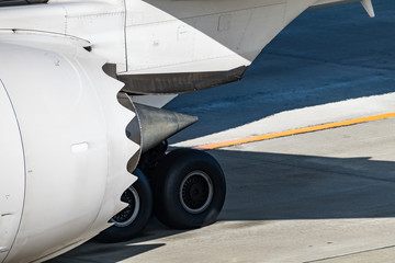 アイドルパワーのジェット旅客機エンジン