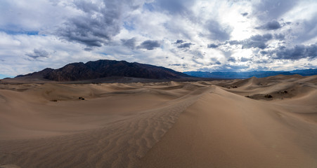 Fototapeta na wymiar Death Valley Sand Dunes - Mesquite Dunes