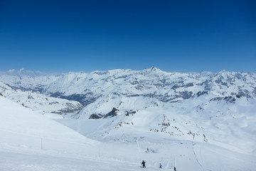 Fototapeta na wymiar Beautiful winter panorama of the Alps.Haute Savoy, French Alps.