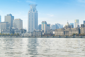 Obraz premium Panoramic view of the bund city in huangpu district, Shanghai