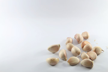 Organic garlic and white background