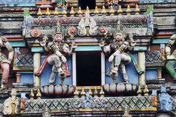 Obraz premium Gopuram of Natraj Temple, Satara, Maharashtra, India