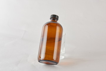 Portable glass bottles of various shapes and colors can hold essential oil, massage oil or cosmetics. It can also be used for spraying