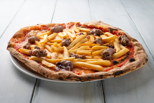 14 Best Pizza Con Patatine Fritte Images Stock Photos Vectors Adobe Stock