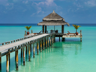 Footbridge into the sea - Kuramathi Maldives