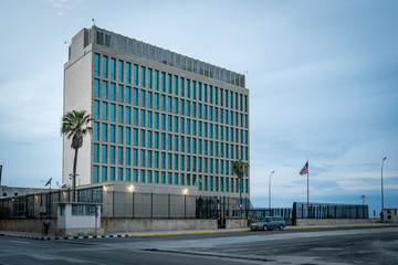 Obraz premium Cuba Havana, US Embassy