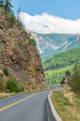 Naklejka premium Rocky Mountains. Mountain Road in Canada.