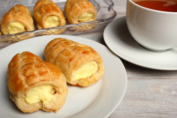 Cream horn
