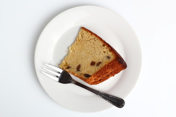 Cake with raisins