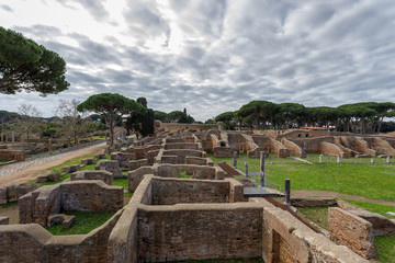 Fototapeta na wymiar Ostia Antica, archaeological park