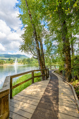 Fototapeta premium Majestic mountain lake in Canada.