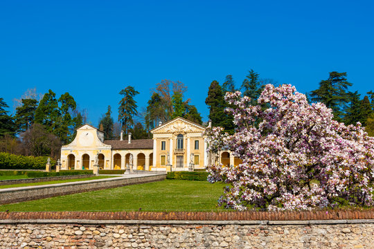 Villa di Maser (Barbaro) - Andrea Palladio architect