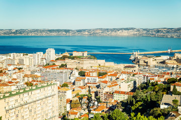 Naklejka premium Beautiful view of Marseille from above on a bright sunny day.