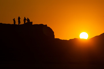 Fototapeta na wymiar sunset pacific ocean friends peru lobitos surf north peru Jovani Prochnov 