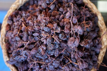 a basket full of delicious raisins