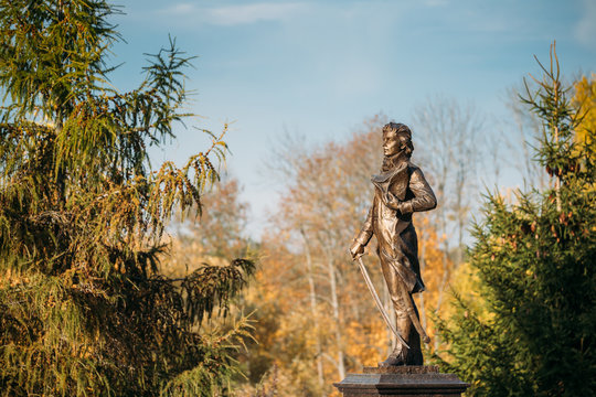 Kosava, Belarus. Statue Near Memorial Museum-estate Of Tadeusz Kosciuszko. Famous Popular Historic Landmark House Of Andrew Thaddeus Bonaventure Kosciuszko