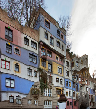 Hundertwasserhaus in Vienna. Austria
