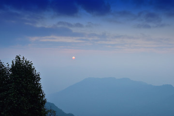 Blue ridge parkway scenic landscape appalachian Mountains Ridges sunrise layers over great smoky Himalayan mountains range