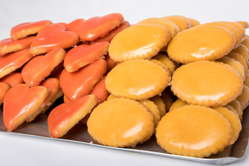 Pastas con forma redonda y de corazon