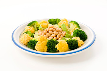 ブロッコリーとオレンジカリフラワーの彩りサラダ