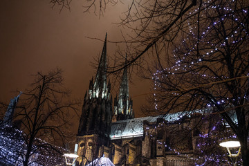 Cath&eacute;drale de Clermont-Ferrand de nuit