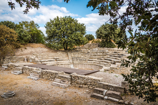  Ruins of the old amphitheater or amphitheatre in old city of Troy in Turkey . Troya, Chanakkale, Turkey