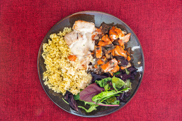 chicken peas, carrots, mushrooms and sauce