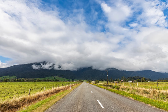 New Zealand, Grey District, Inchbonnie, Clouds over Lake Brunner Road