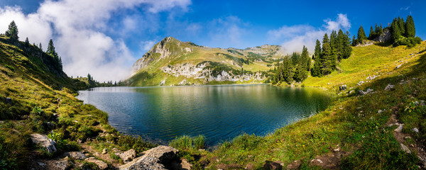 Germany, Bavaria, Allgaeu Alps, Oberstdorf, Seealpsee in mountain landscape