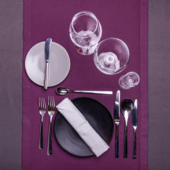 dining etiquette. Signs for the waiter, location of cutlery in different situations