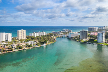 Fototapeta premium Aerial of Lake Boca Raton Florida 