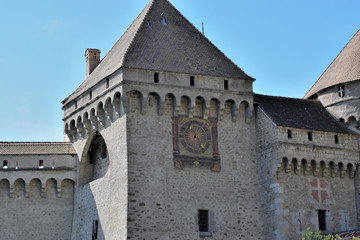 Fototapeta na wymiar Horloge du château de Veytaux, entre Villeneuve et Montreux en Suisse