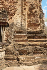 Fototapeta premium Kampong Thom, Cambodia-January 25, 2020: Flying palace relief on the wall of Sambor Prei Kuk or Prasat Sambor N1 in Kampong Thom, Cambodia
