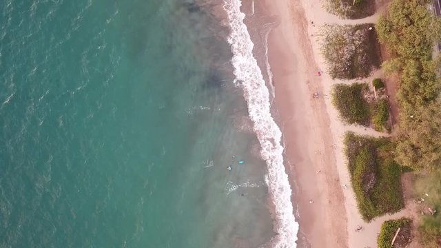 Water ripples on the beaches of Maui