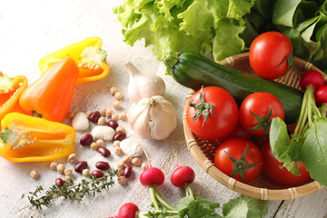 色々な野菜の集合イメージ写真