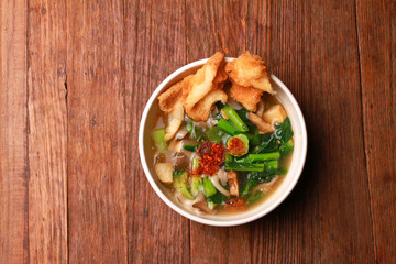 Chinese and Thai Style food called 