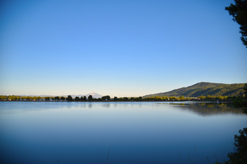 Fototapeta premium landscape with lake and mountains