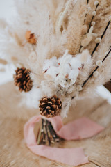 Bouquet de fleurs d'un mariage en hiver