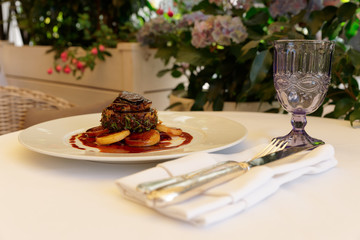 Chateaubriand steak with foie gras and truffle