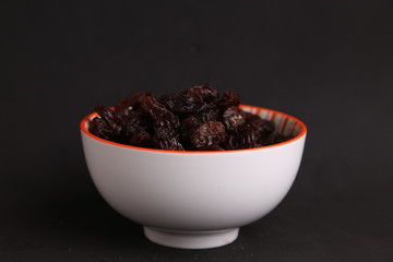 food, black raisins from Spain