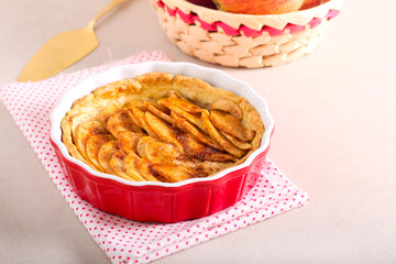 Apple tart