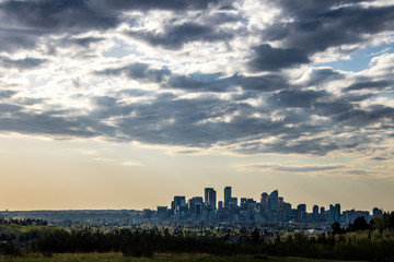 Fototapeta na wymiar Early morning over the city from Edworthy Park. Calgary, Alberta, Canada