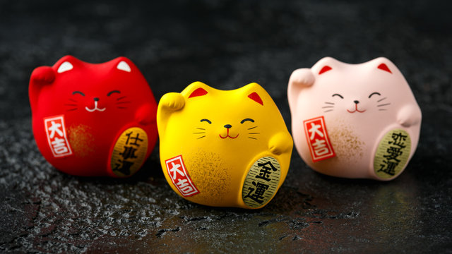 Maneki Neko Feng Shui Japanese Lucky Cat